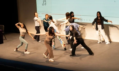 图片 Expressive Arts Therapy