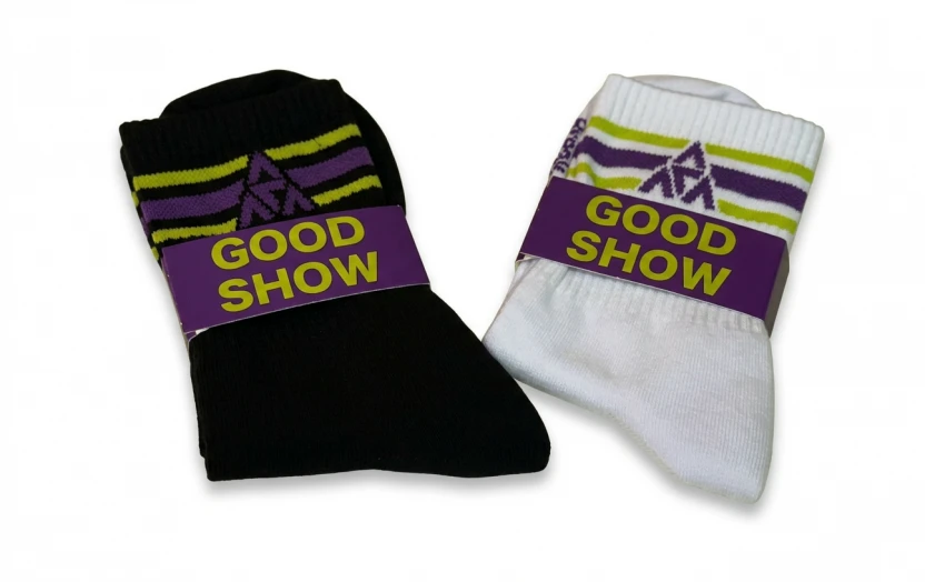 Crew Socks (white / black)